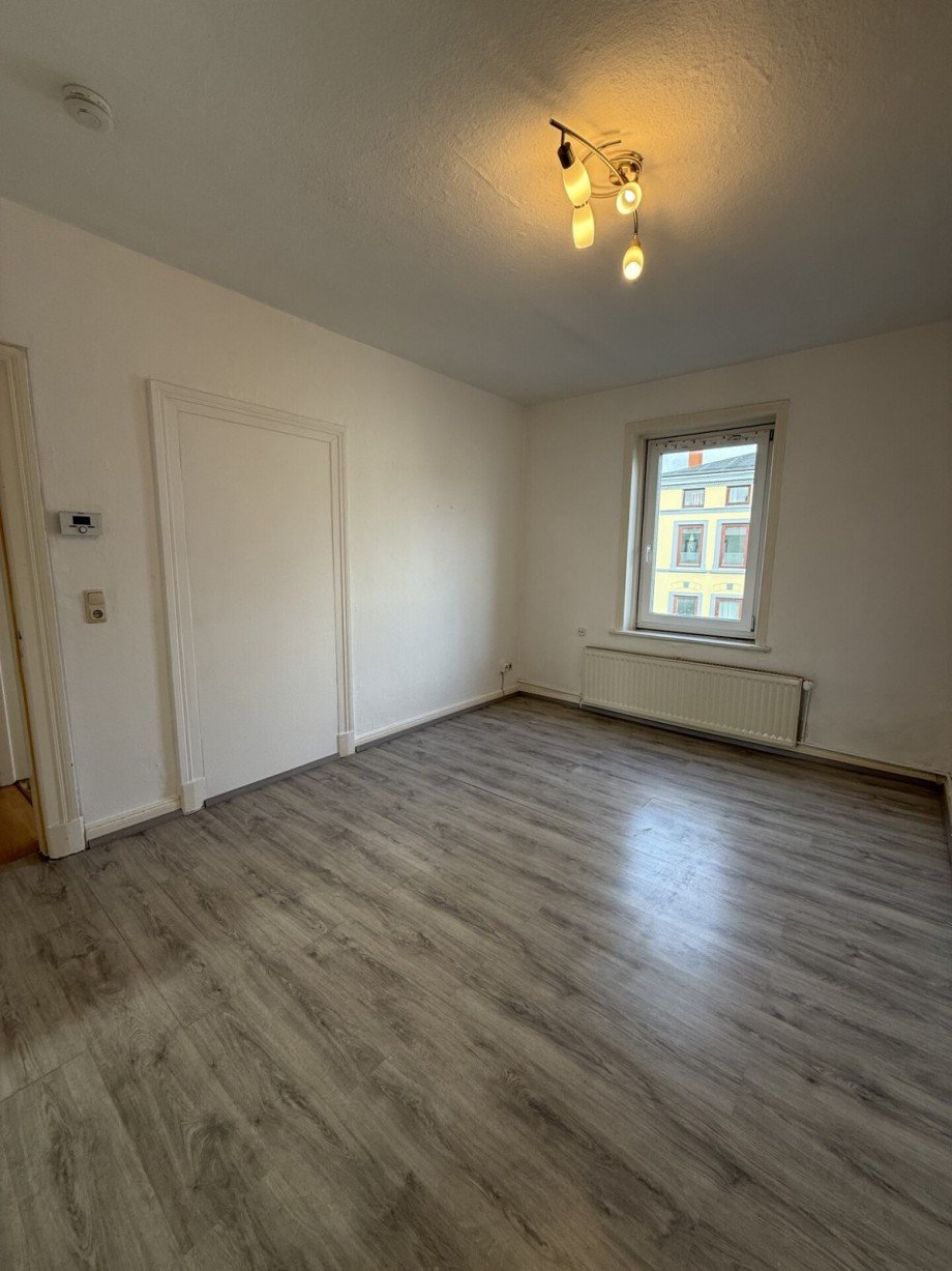 2.OG Zimmer 1 Mehrfamilienhaus L�beck