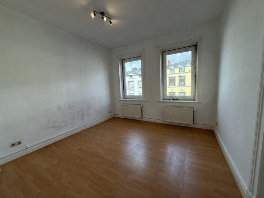 2.OG Zimmer 2 Mehrfamilienhaus L�beck