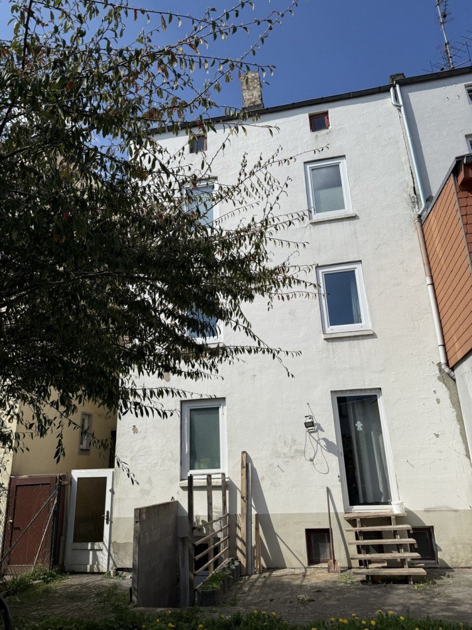 R�ckseitenansicht Mehrfamilienhaus L�beck