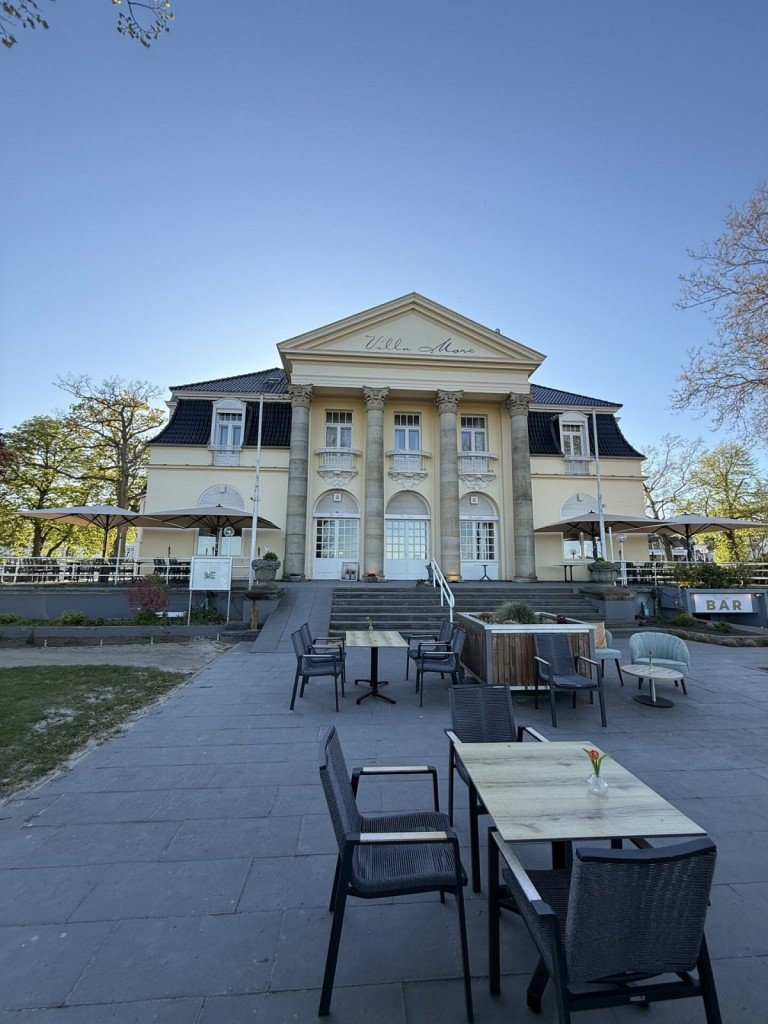  L�beck / Travem�nde Gastronomie und Wohnung Exklusive Liegenschaft mit historischer Villa und Entwicklungspotenzial in erster Ostseelage